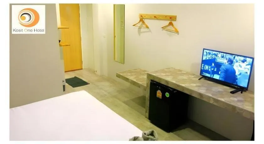 Bed in Kosit One Hotel