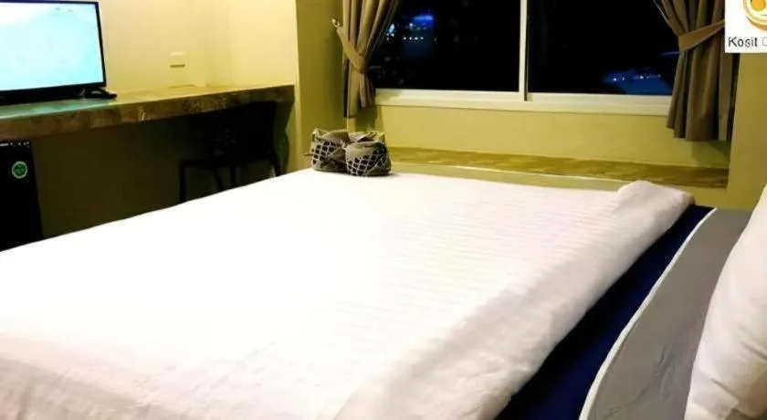 Bed in Kosit One Hotel