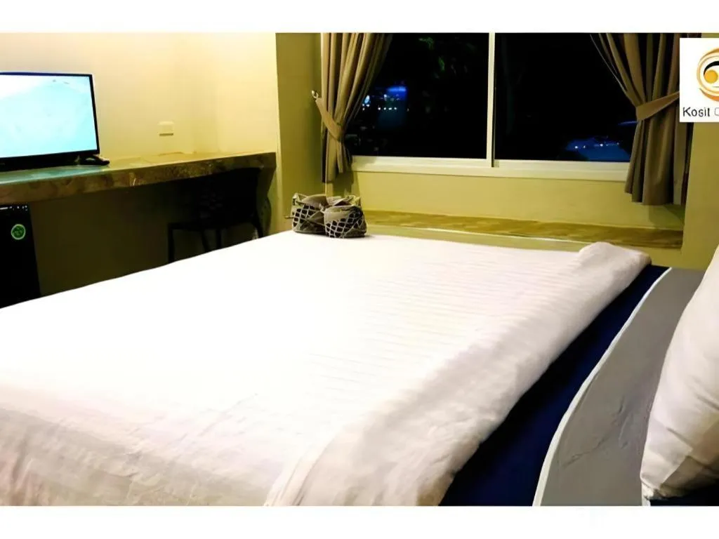 Bed in Kosit One Hotel