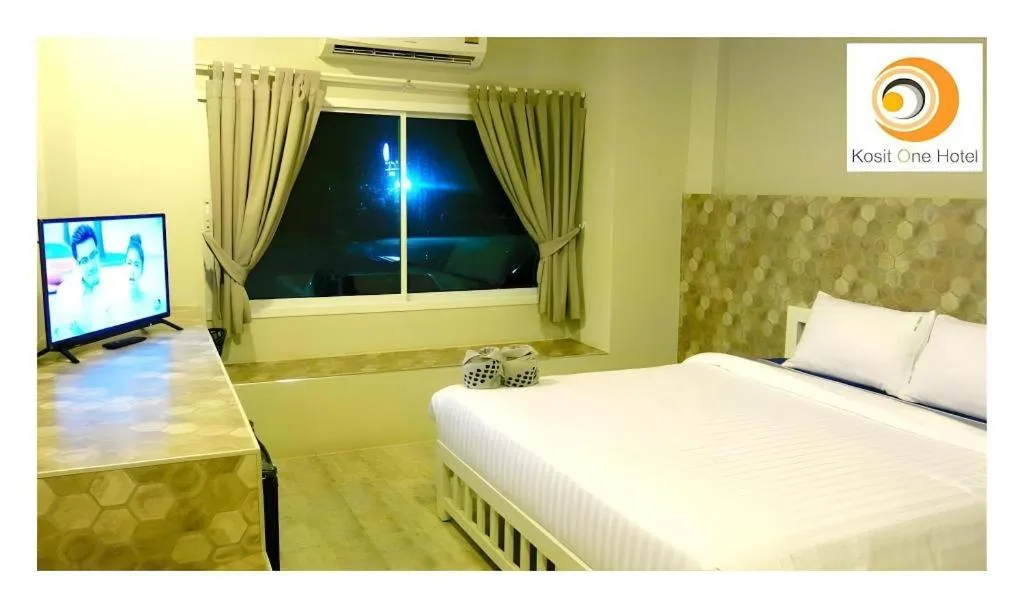 Bed in Kosit One Hotel