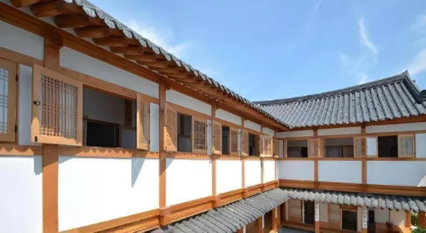 Nabijam Hanok Hotel
