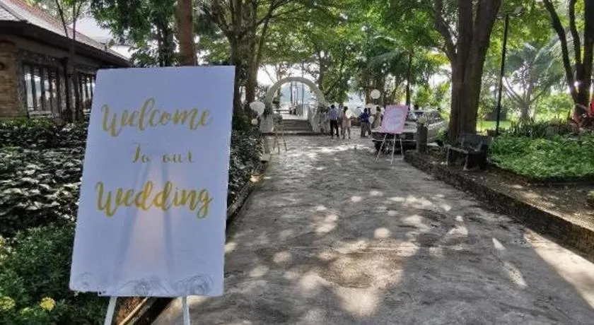 Pingview Villa Resort