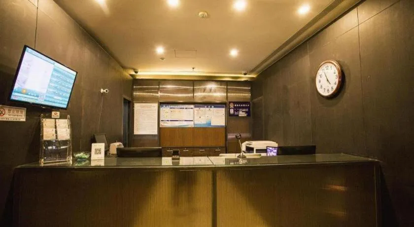 Jinjiang Inn Select Shenyang Tawan Xingshun Night Market Metro Station