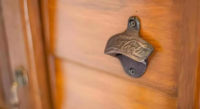 Wake Up at Muang Kao Boutique Hotel