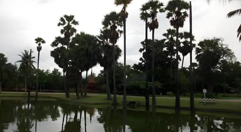 Wake Up at Muang Kao Boutique Hotel