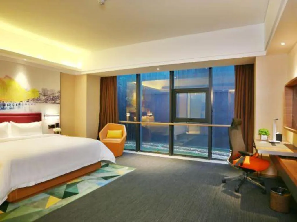 Bed in Hampton by Hilton Shunde Longjiang