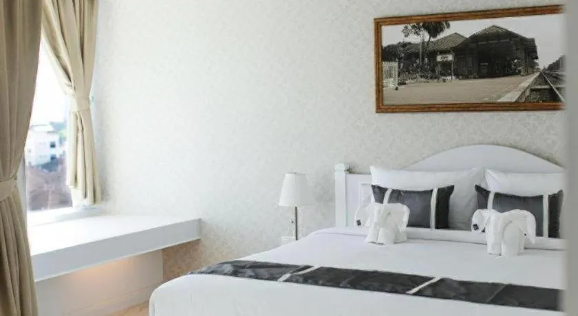 Bed in B2 Hua Hin Premier Hotel