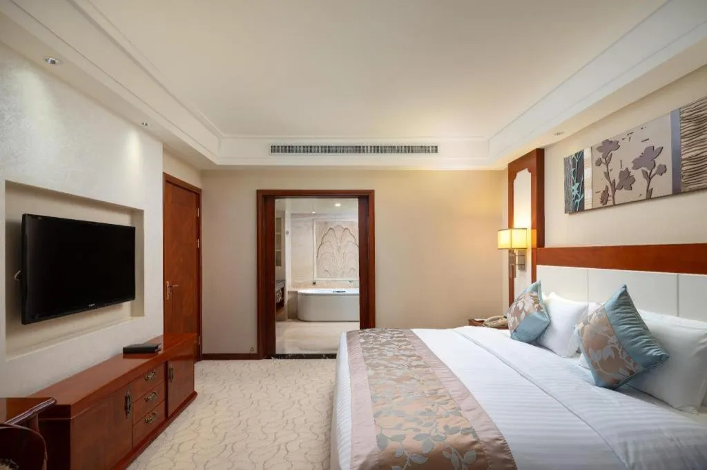 Bed in Horizon Hotel