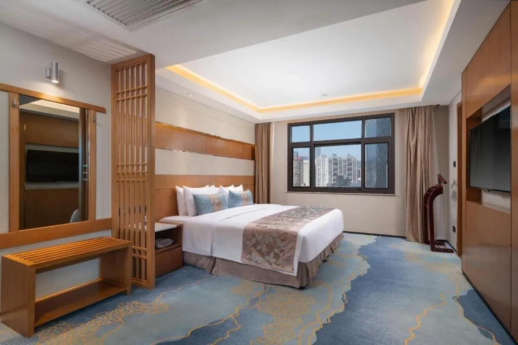 Bed in Horizon Hotel