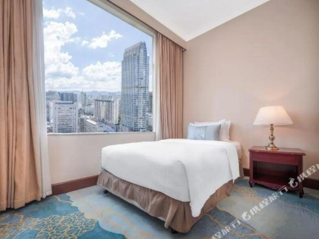 Bed in Horizon Hotel