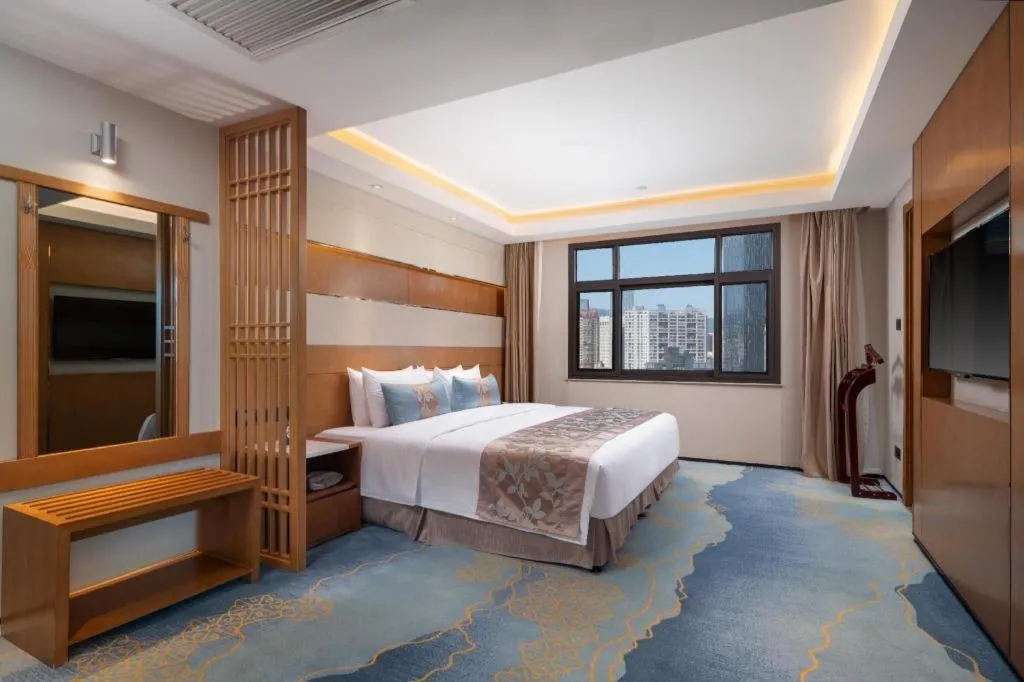 Bed in Horizon Hotel