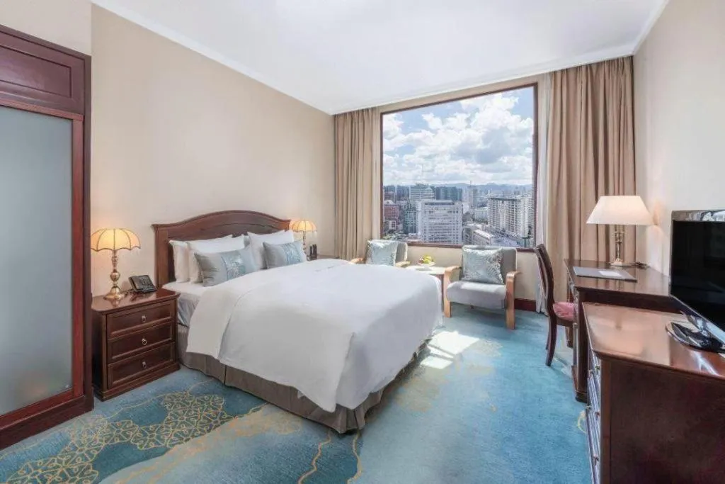 Bed in Horizon Hotel