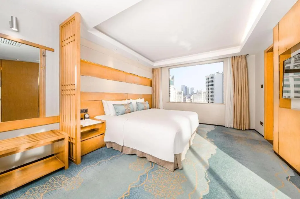 Bed in Horizon Hotel