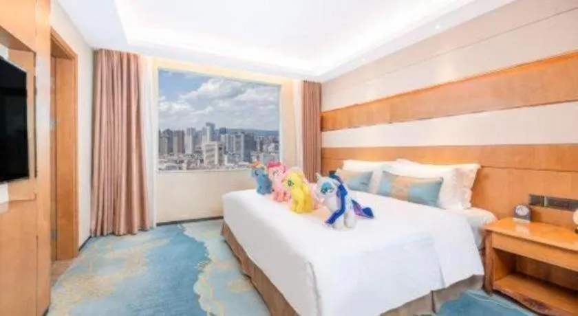 Bed in Horizon Hotel