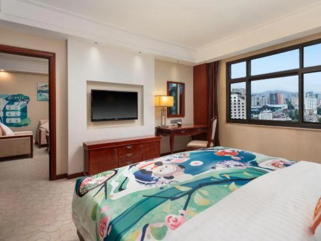 Bed in Horizon Hotel