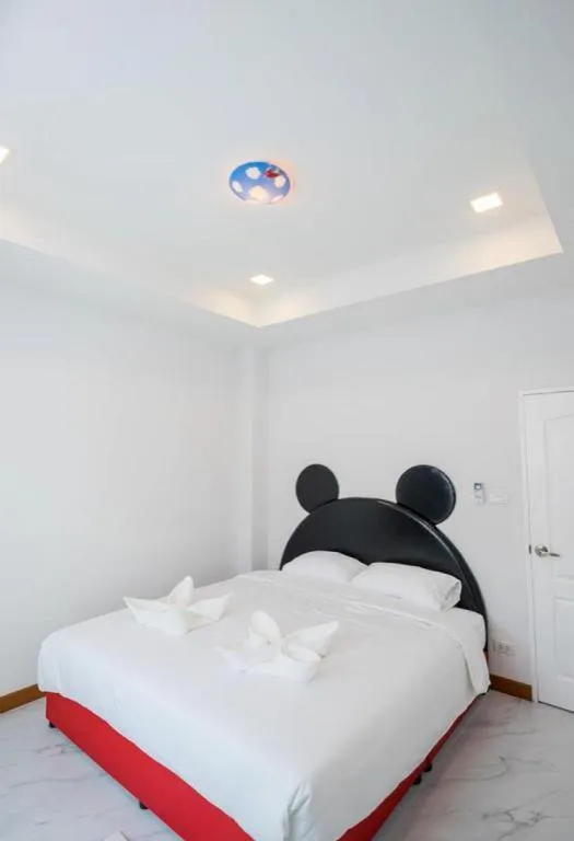 Bed in Le Light House & Hostel