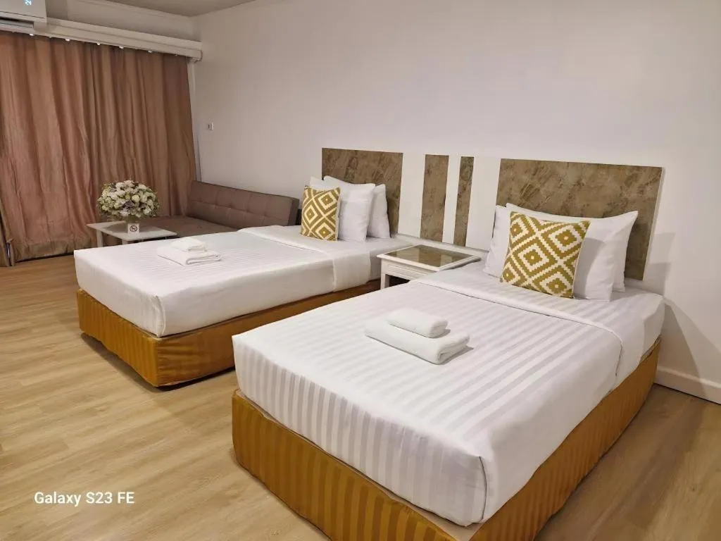 Bed in Town In Town Gardent Resort