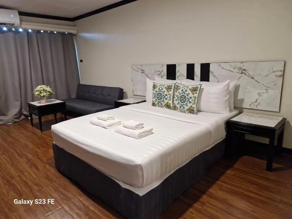 Bed in Town In Town Gardent Resort