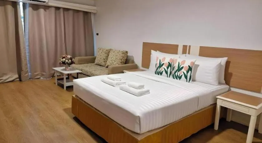 Bed in Town In Town Gardent Resort