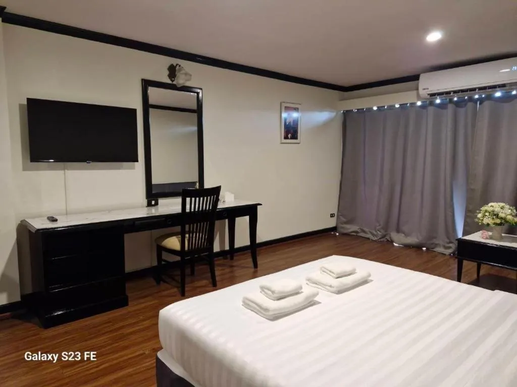 Bed in Town In Town Gardent Resort