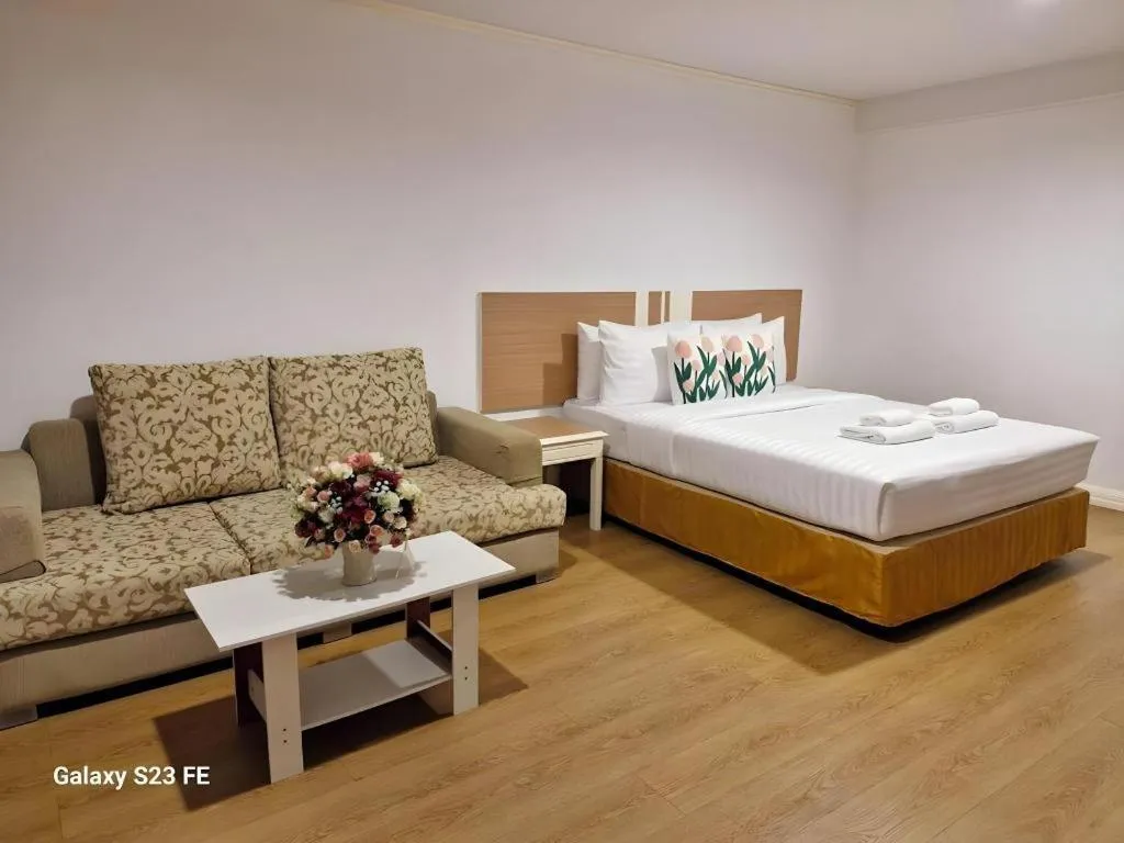 Bed in Town In Town Gardent Resort