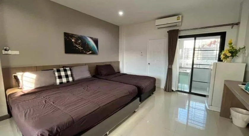 Bed in Tanban Mansion