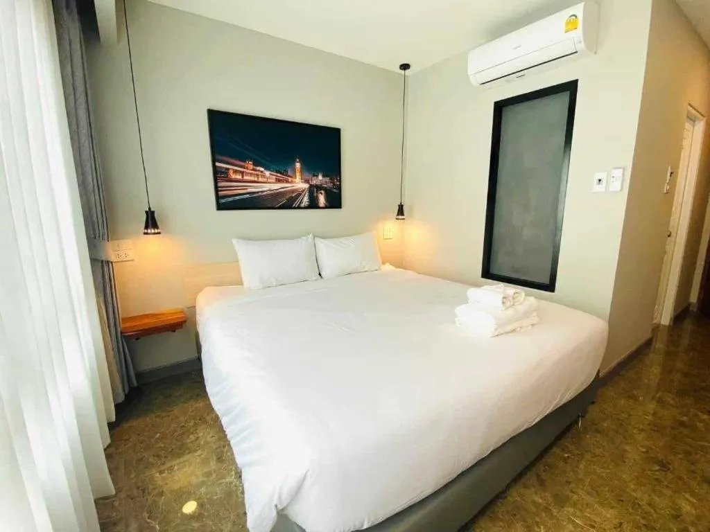 Bed in Tanban Mansion