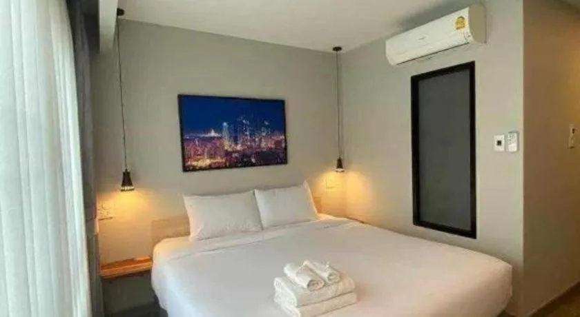 Bed in Tanban Mansion