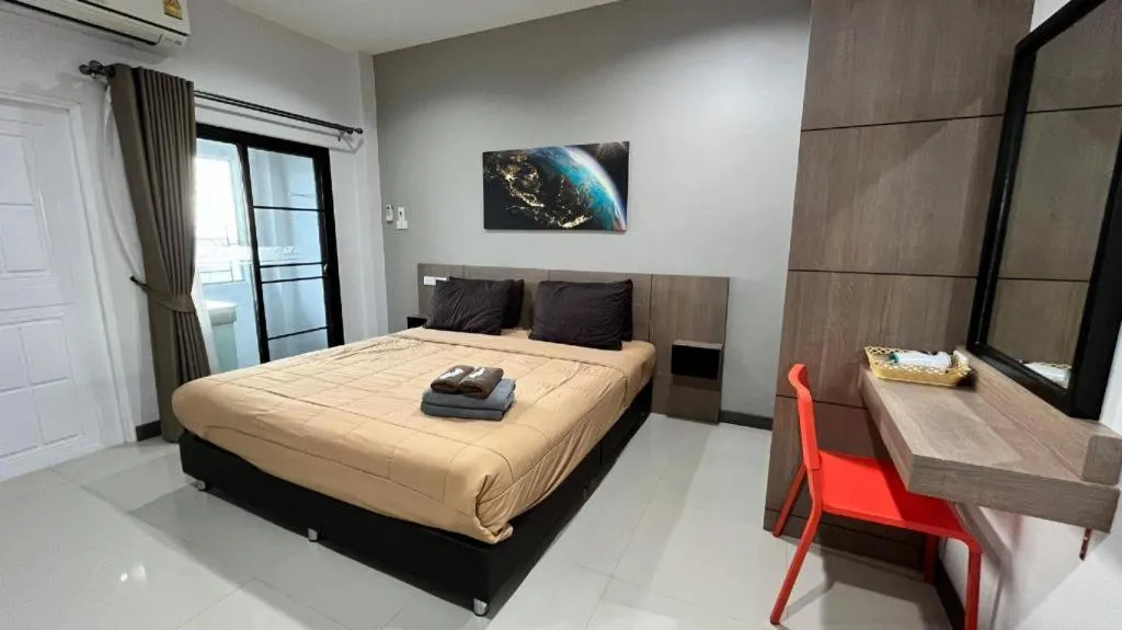 Bed in Tanban Mansion