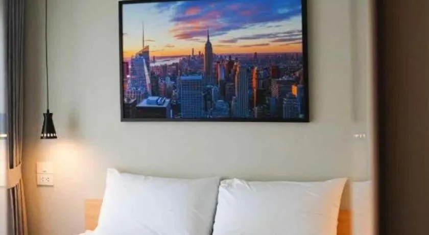 Bed in Tanban Mansion