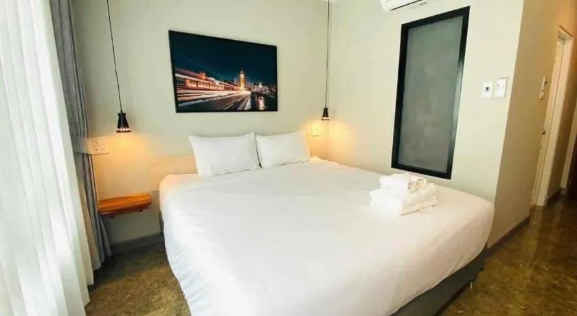 Bed in Tanban Mansion