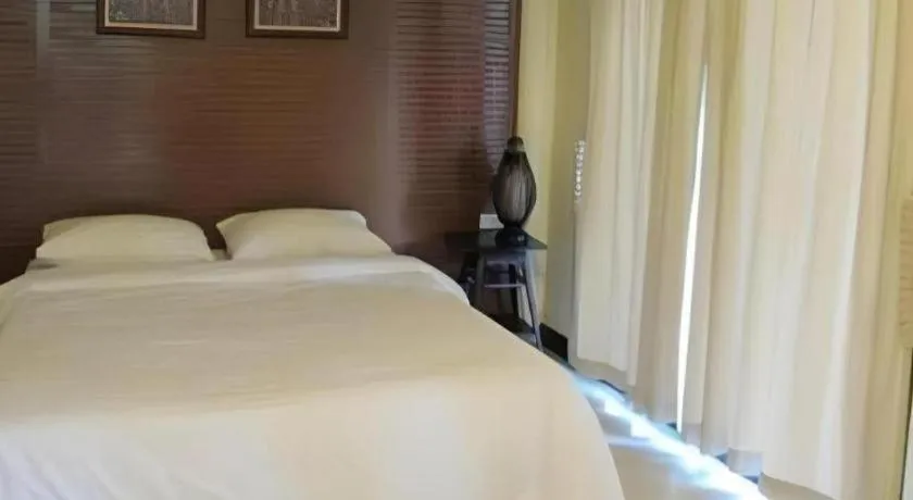 Bed in Baansuan Amphawan Resort
