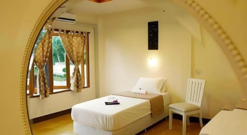 Bed in Baansuan Amphawan Resort