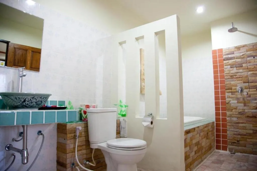 AmornSukhothai Hotel