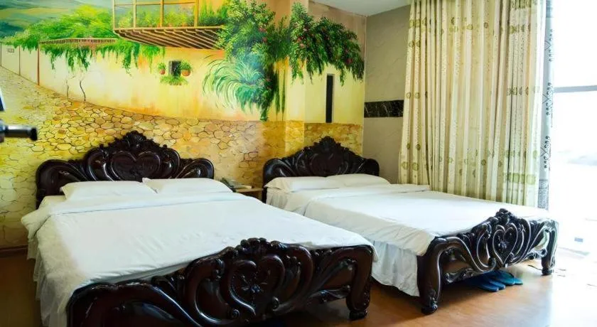 Bed in Phuong Linh Hotel