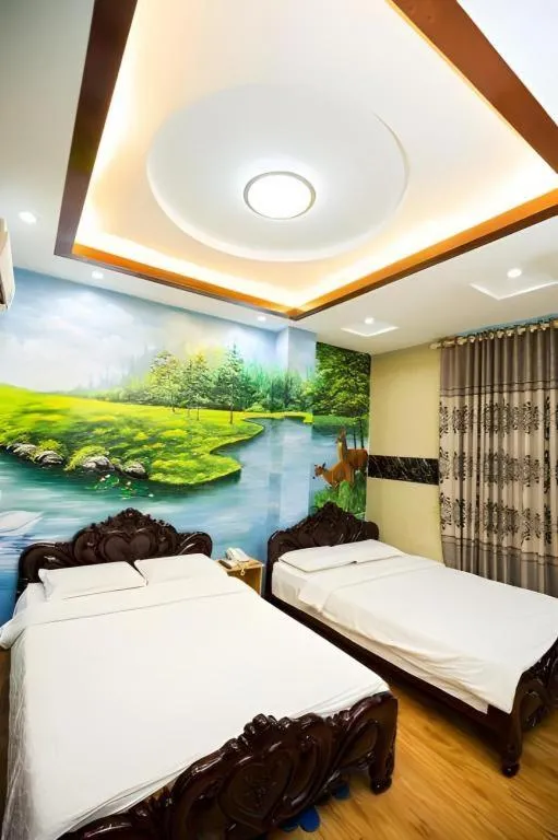 Bed in Phuong Linh Hotel