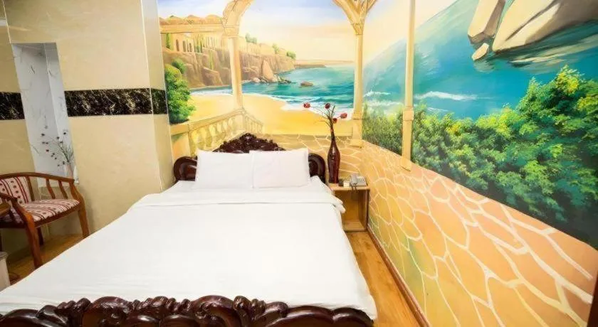 Bed in Phuong Linh Hotel