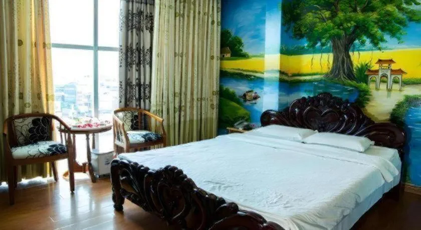 Bed in Phuong Linh Hotel