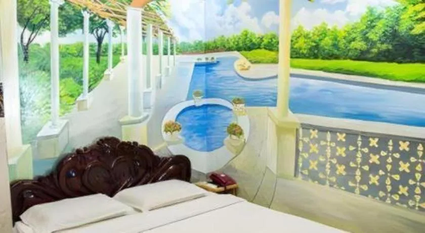 Bed in Phuong Linh Hotel