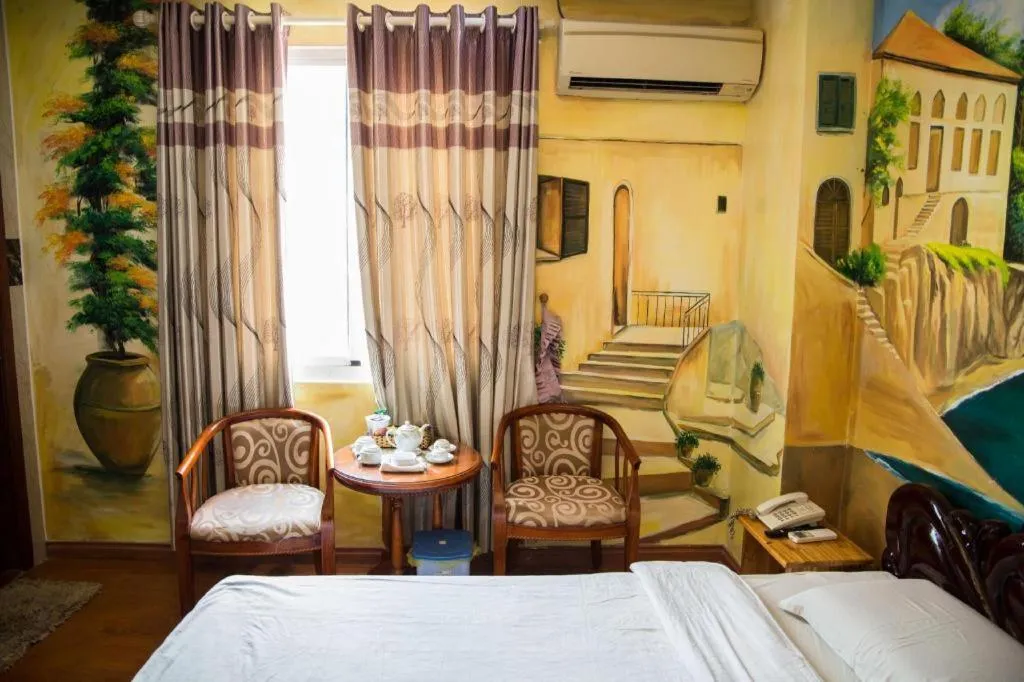 Bed in Phuong Linh Hotel