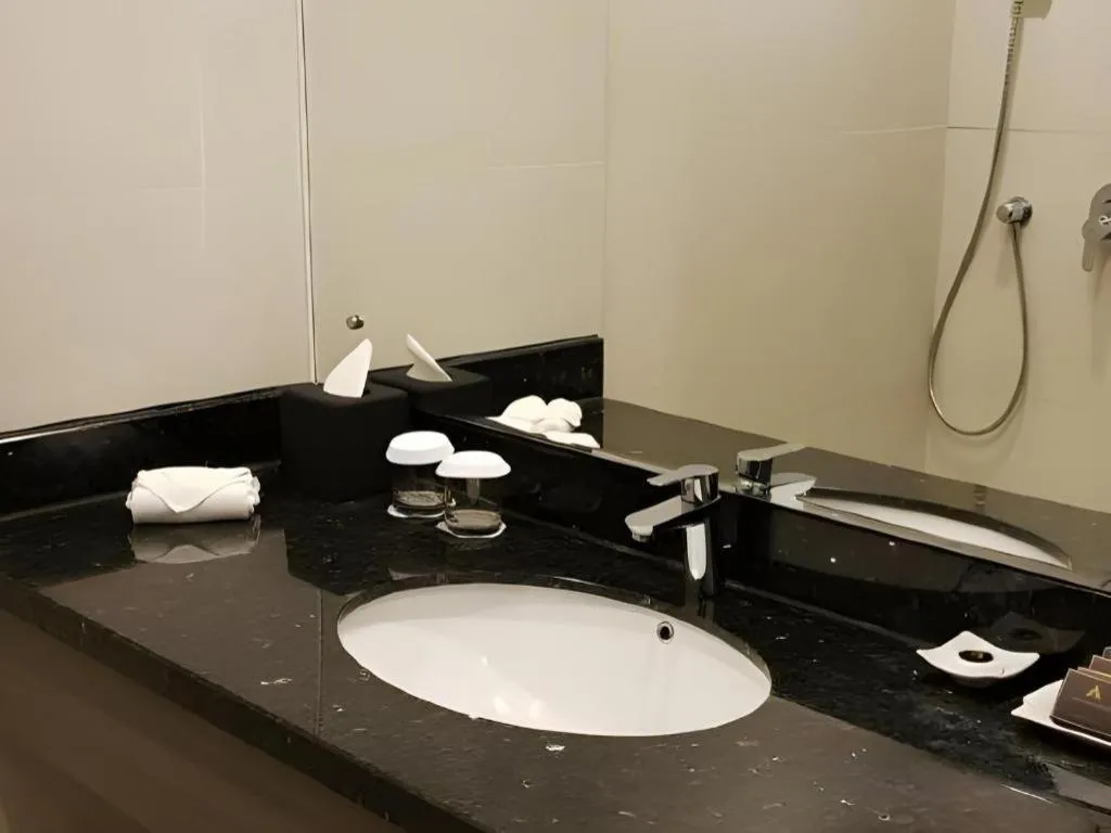 pyramid suites Hotel