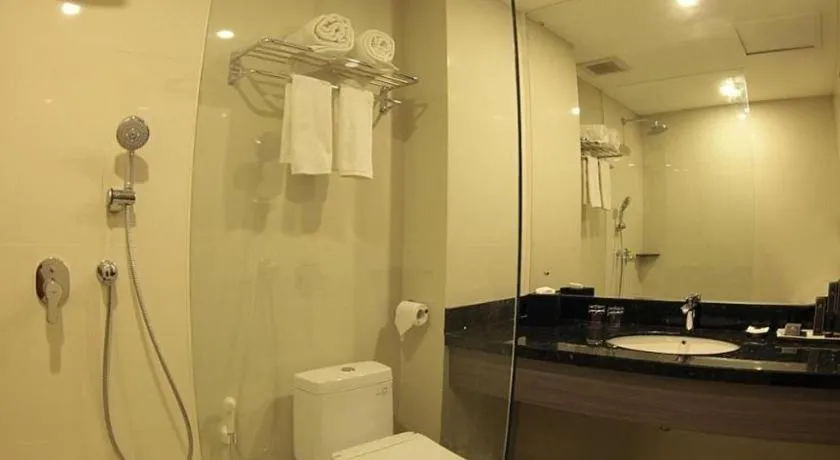 pyramid suites Hotel