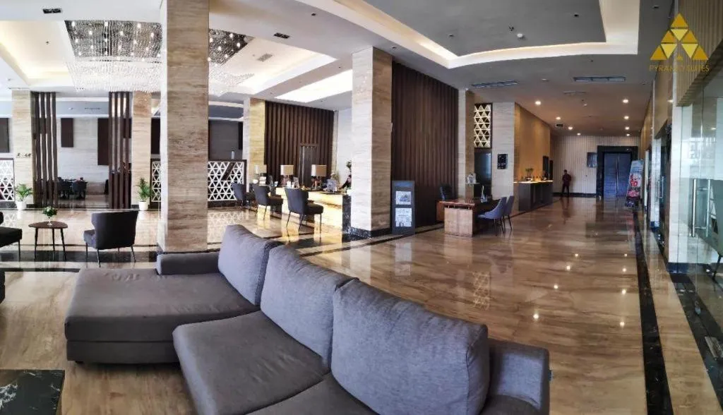 pyramid suites Hotel