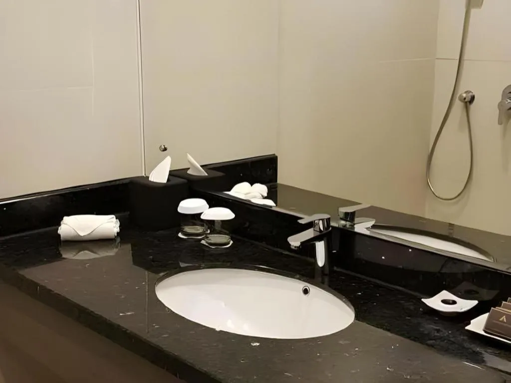 pyramid suites Hotel