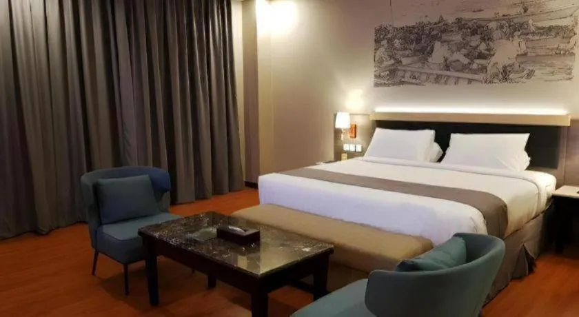 Bed in pyramid suites Hotel