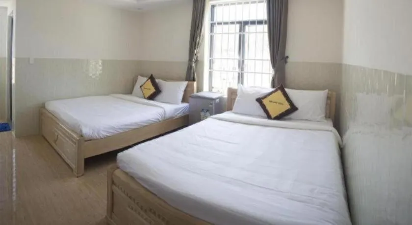 Bed in sun lake hotel