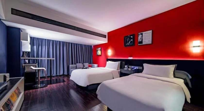 Bed in M Hotel Shenzhen Nanshan