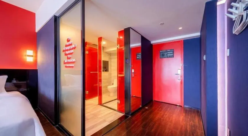 Bed in M Hotel Shenzhen Nanshan