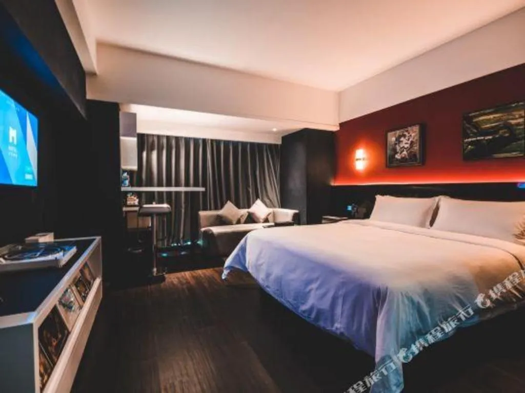 Bed in M Hotel Shenzhen Nanshan