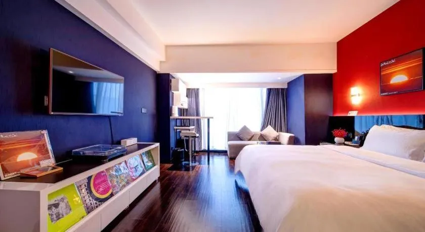 Bed in M Hotel Shenzhen Nanshan